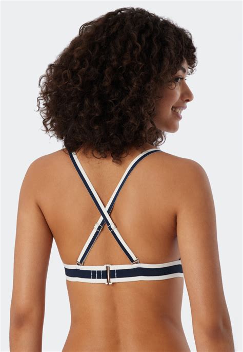 Set Composto Da Mini Slip A Coste E Bikini A Triangolo Con Coppe