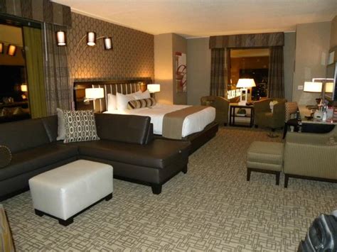 Golden Nugget 2 Bedroom Suite Las Vegas