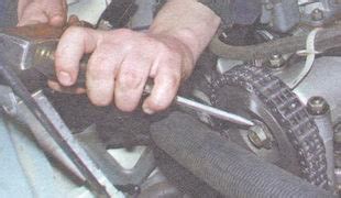 Замена цепи привода распредвала ВАЗ 2106