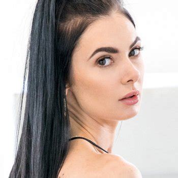 Marley Brinx Gets Her White Ass Fucked Creampied Photos