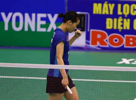 Hot girl cầu lông Việt Nam đại chiến Thùy Linh xuất sắc vào chung kết Sao thể thao Việt