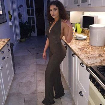 Sarah Malcolm Sarahmalcs Nude OnlyFans The Fappening Plus