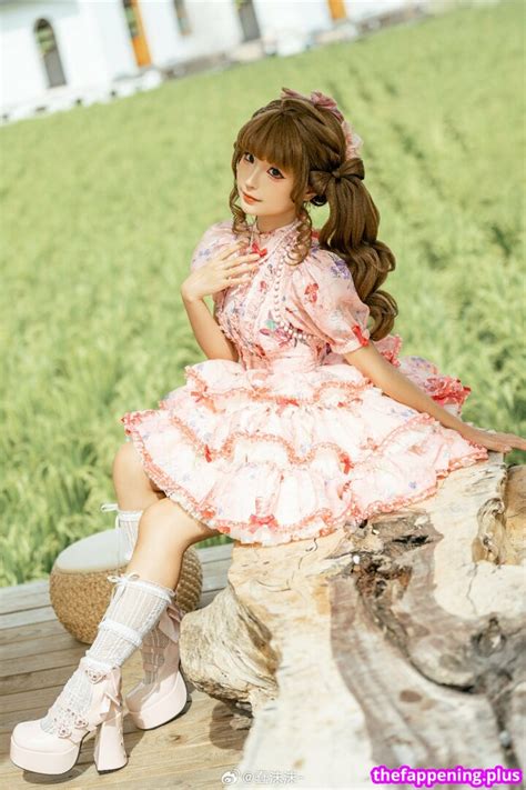 Chunmomo chunmomo chunmomo 蠢沫沫momo Nude OnlyFans Photo The Fappening Plus