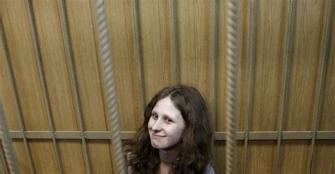 Zangeres Van Pussy Riot Stopt Hongerstaking