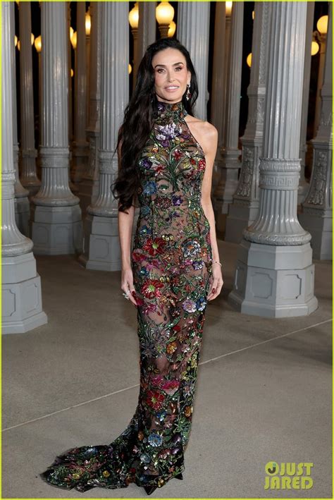 Kristen Wiig More Celebs Embrace Naked Dress Trend At LACMA Gala Photo 5229322 Demi Moore