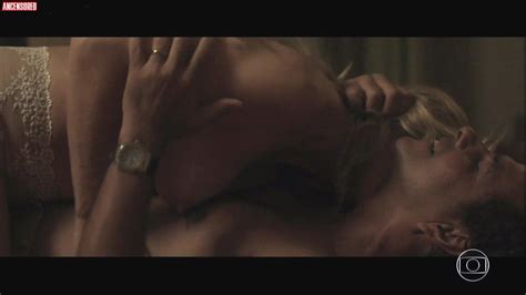 Naked Letícia Spiller in Os Dias Eram Assim