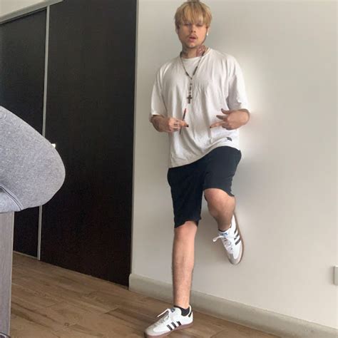 Dreaming Of Pussy White Vanilla