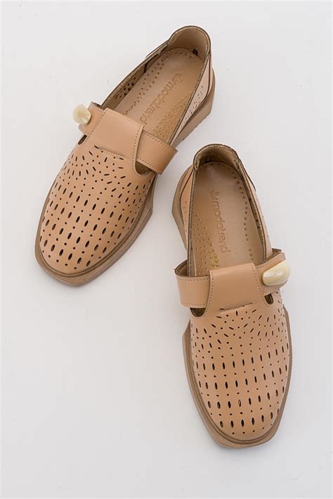 Lazer Kesim Kad N Tokal Babet Nude