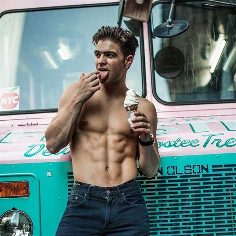 WE LOVE HOT GUYS Caleb