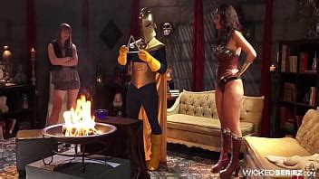 Claire Robbins En Wonder Woman XXX Una Parodia De Axel Braun Escena XVIDEOS