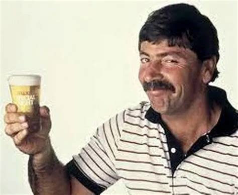 Australian Cricket Legend Sunk 52 Cans Of Beer On The Plane When