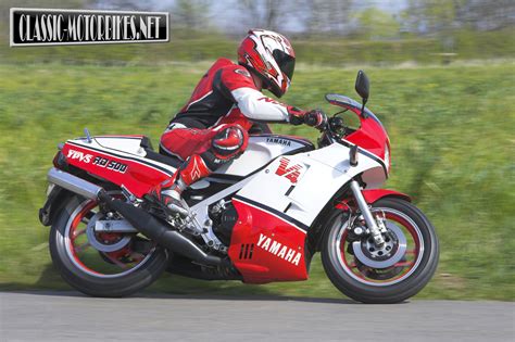 Yamaha RD500LC Road Test - Classic Motorbikes