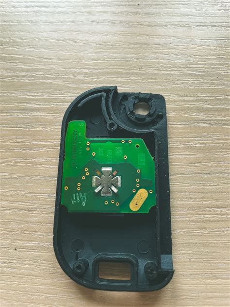 Кейс с выкидным ключом для Ниссан Навара — Nissan Navara (2G), 2,5 л ...