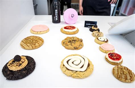 Crumbl Cookies to open new store in Hudson, its second in Central Mass