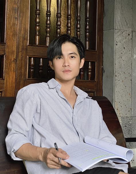 Th A Tu N Anh Phim Kh Ng Th I Gian Hot R N R N V Qu P Trai