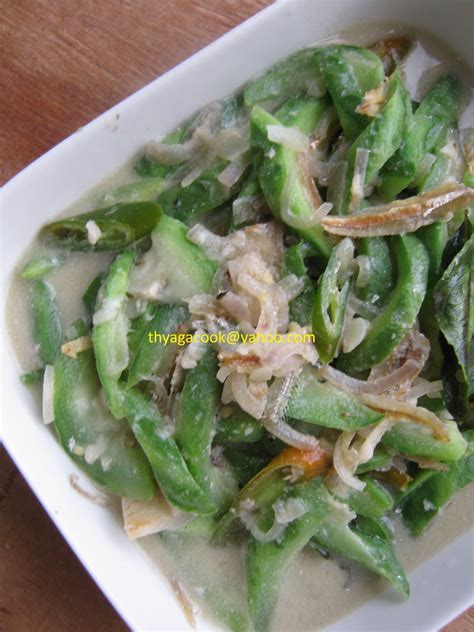 Kari Leafs Malaysian Flavour S Ridge Gourd In Coconut Milk