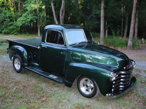 old green chevy... I adore this truck | Chevrolet trucks, Chevy trucks ...