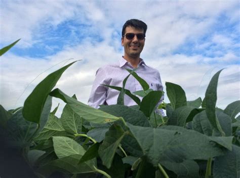 Duas Instituições Brasileiras Que Produzem Conhecimento Científico