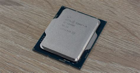 Grab the excellent Intel Core i5 12400F six-core CPU for £167 | Rock ...