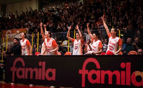 Famila Schio Riporta L Italia Alle Final Four Dopo 21 Anni