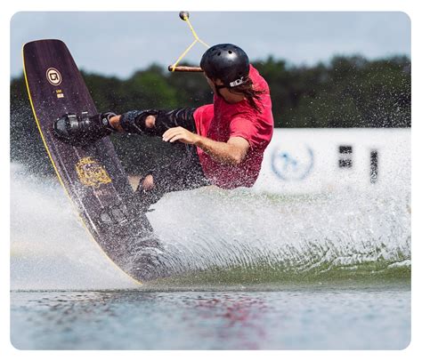 Вейкборды O'Brien - Купить парковый или катерный вейкборд.