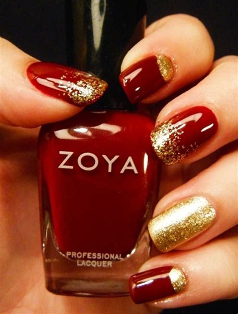 Glowing Golden Nail Designs For Pretty Designs