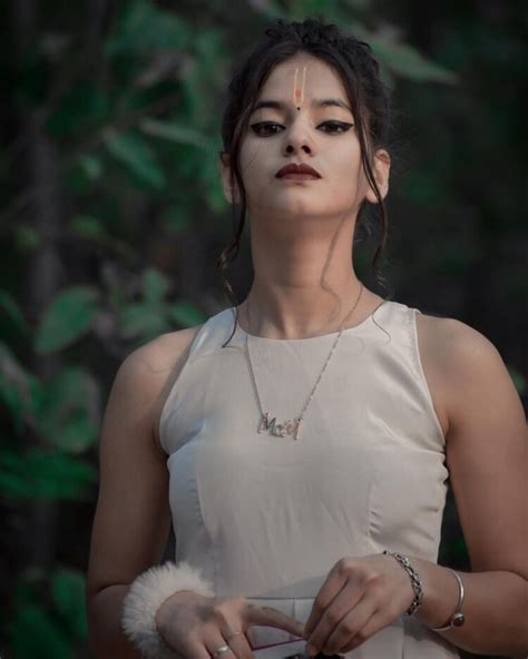 Hot Sexy Tanu Rawat Bikini Pics