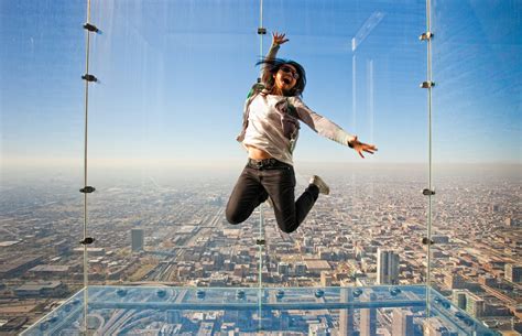 willis tower chicago book  tours