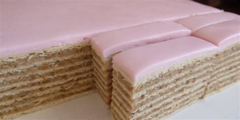 Rozen Torta Sa Detaljnim Postupkom Za Pravljenje Kora Recepti Za 10