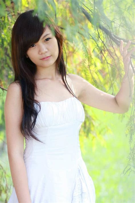 R Ng Kh Nh C I Duy N Tr C Gi Photo Bikini Beautiful Girl Bikini Girl Cute Bikini Girl