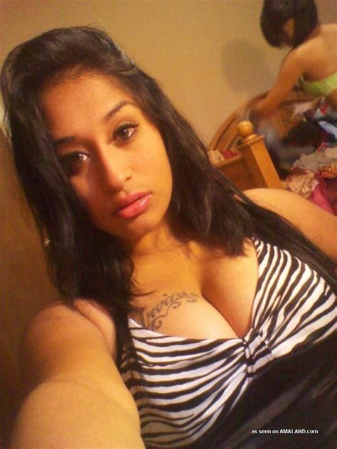 Picture Selection Of A Steamy Hot Sexy Busty Girlfriend Showing Off Porn Pictures XXX Photos