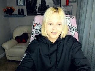 Helokityy Nude Live Sex Chat BeautifulPussy