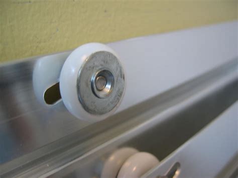 How To Replace A Shower Door How Tos Diy