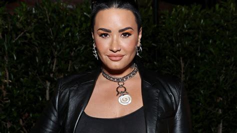 8 Notable Celebrities with Eating Disorders | Psych Central