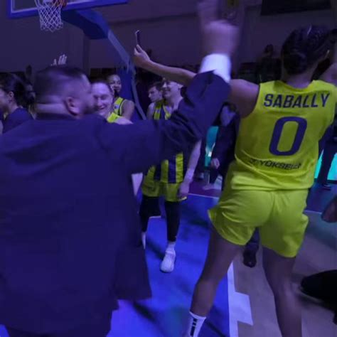 Invincible On Twitter Rt Euroleaguewomen It S All Satou