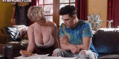 NYMPHOMILF HD Dirty MILF Slut Penetrated In Wet Pussy By Big Hard