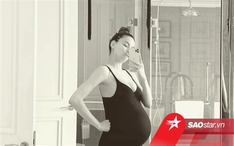 Hà Hồ diện bikini khoe bầu vượt mặt Saostar vn