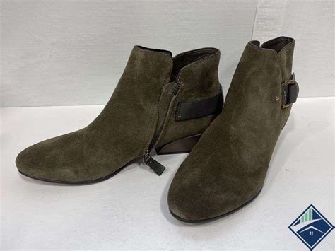 Naked Feet Alcor Mint Boot Size 8 Estate Details