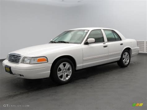 2011 Vibrant White Ford Crown Victoria Lx 80838512