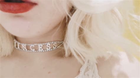 Masturbação suave em linda lingerie branca xHamster