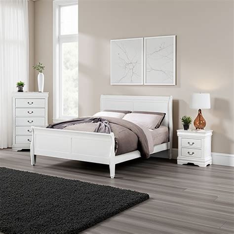 Benjara Ry 3 Piece Full Size Bedroom Set, Sleek Modern Transitional