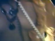 Naked Martine Flety in Je brûle de partout