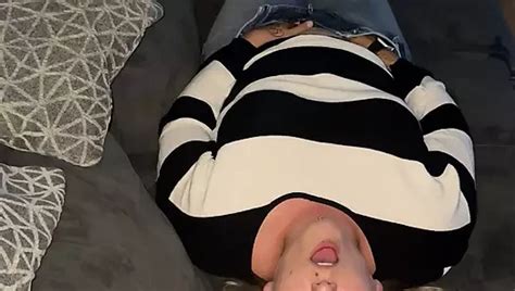 Masturbieren Zittern Zucken St Hnen Multiple Orgasmen Geil Nackt Heiss Blond Solo Pussy