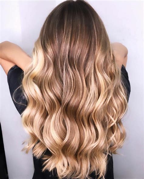 Trendy Caramel Blonde Hair Ideas For A Sweet Look