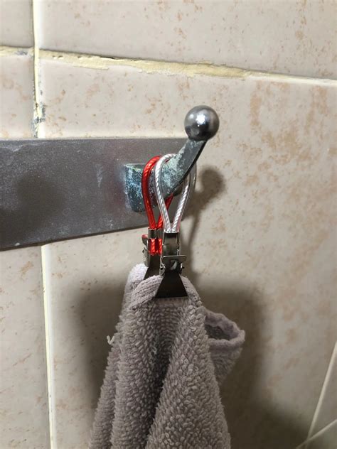 Петля вешалка для куртки 94 фото