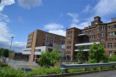 Navigating Public Transit to CHUS Hôtel-Dieu in Sherbrooke 18