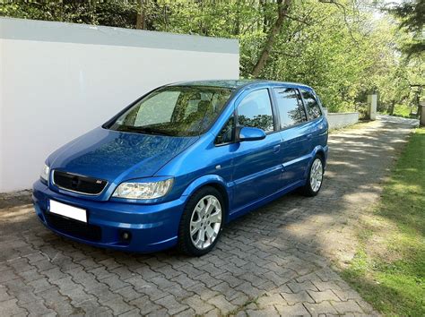 Auto Opel Zafira OPC - pagenstecher.de - Deine Automeile im Netz