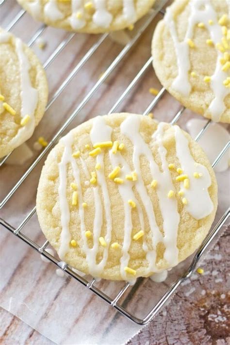 Lemon Sugar Cookies Easy Bakery Style Sugar Cookies With Lemon Glaze