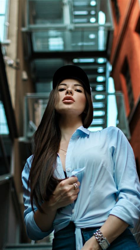 X Brunette Model Girls Hd For Iphone Wallpaper Coolwallpapers Me