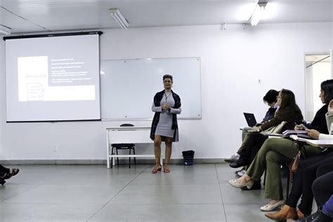 Uesb Promove A Es Cont Nuas De Combate Ao Ass Dio Moral E Sexual Uesb